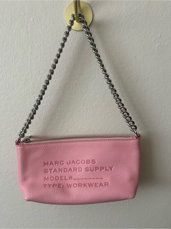 Marc Jacobs Handbags - Marc Jacobs Pink Leather Chain Shoulder Bag